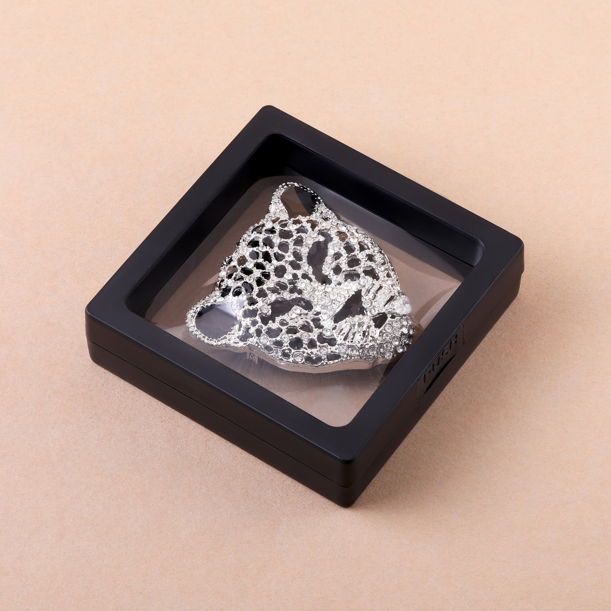 Lion Brooch / Lapel Pin