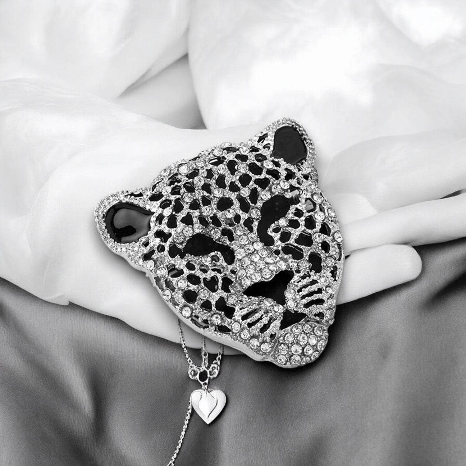 Lion Brooch / Lapel Pin