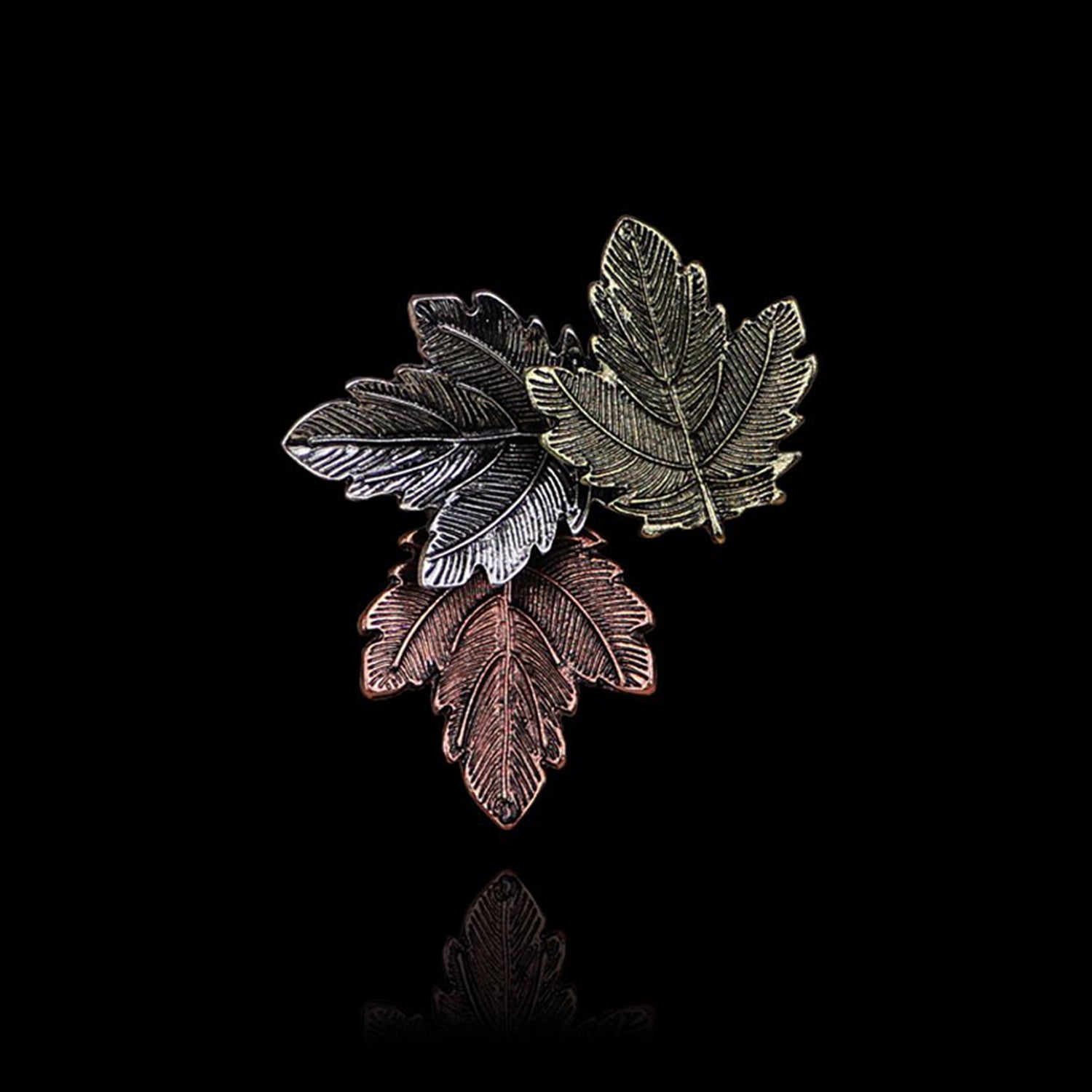 Mapel Leaf Unisex Brooch