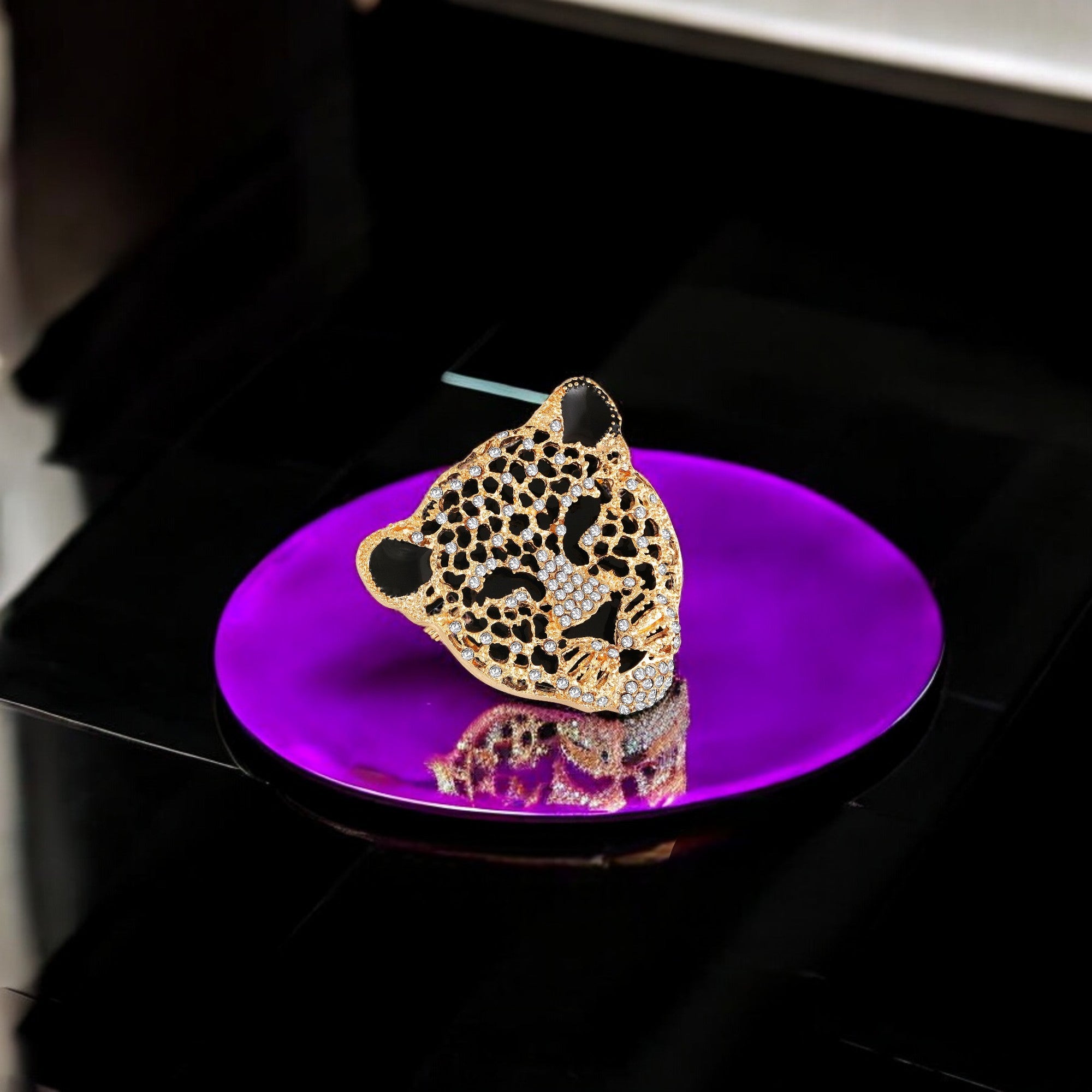 Lion Brooch / Lapel Pin