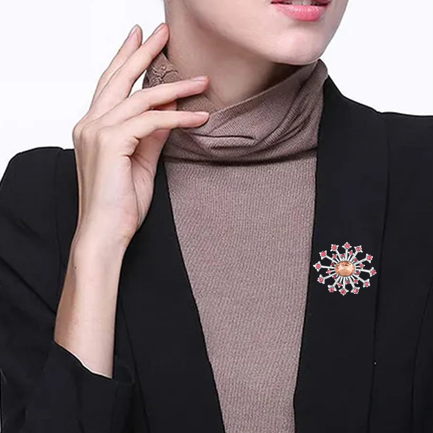 Elegant Vintage Crystal Womens Brooch