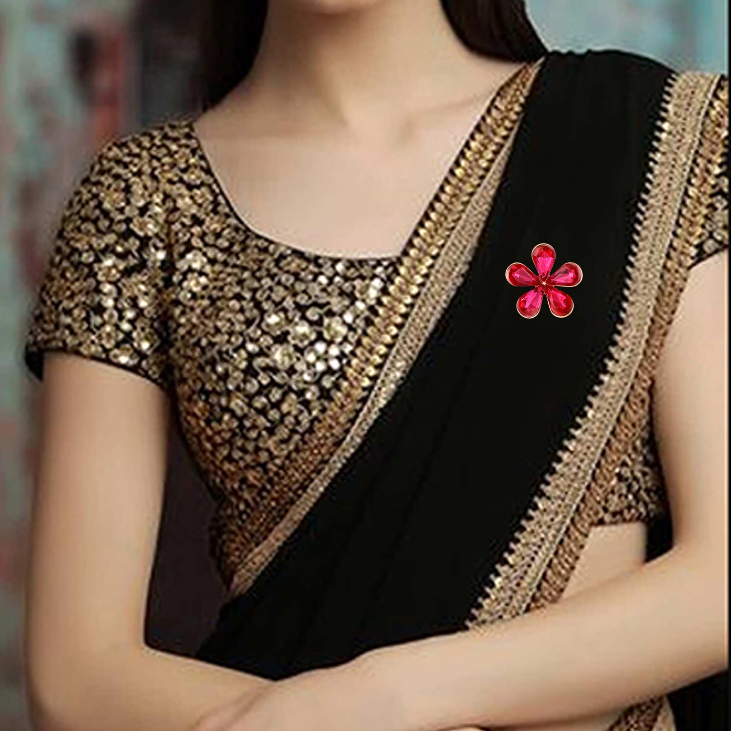 5 White Petals Floral Brooch