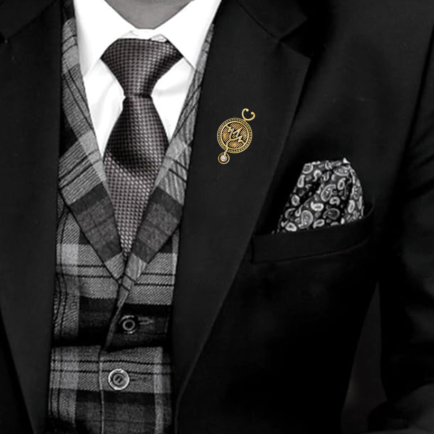 Elegant Stethoscope Unisex Doctor Brooch / Medical Theme Lapel Pin