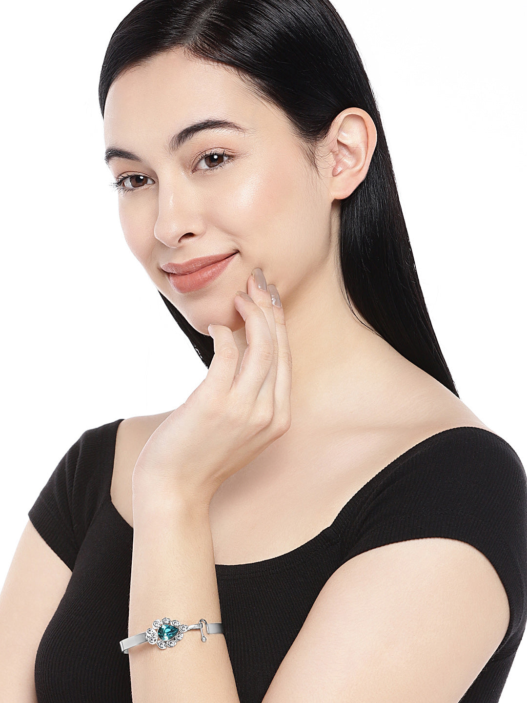 Exquisite Designer Crystal Bracelet