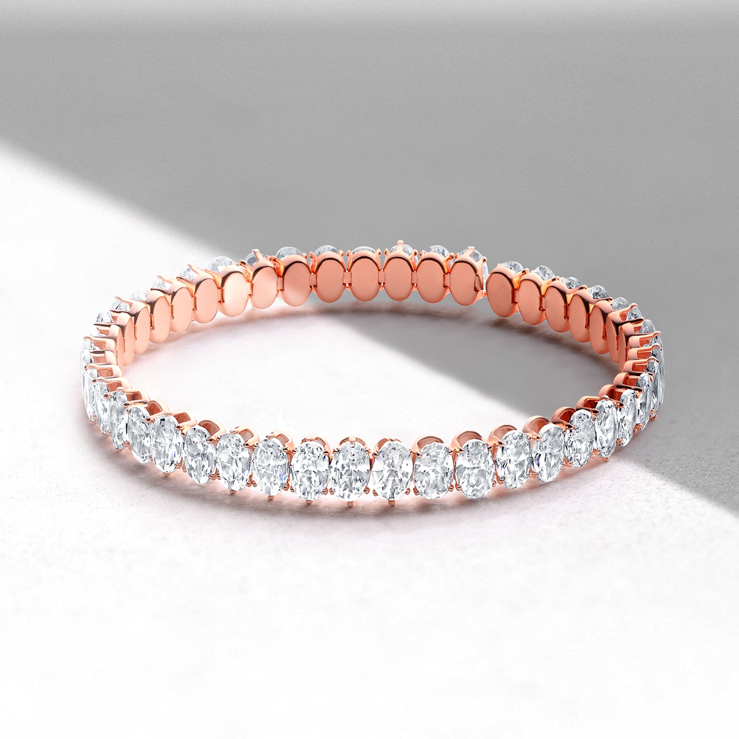 Gleaming Solitaire Cubic Zirconia Adjustable Bracelet