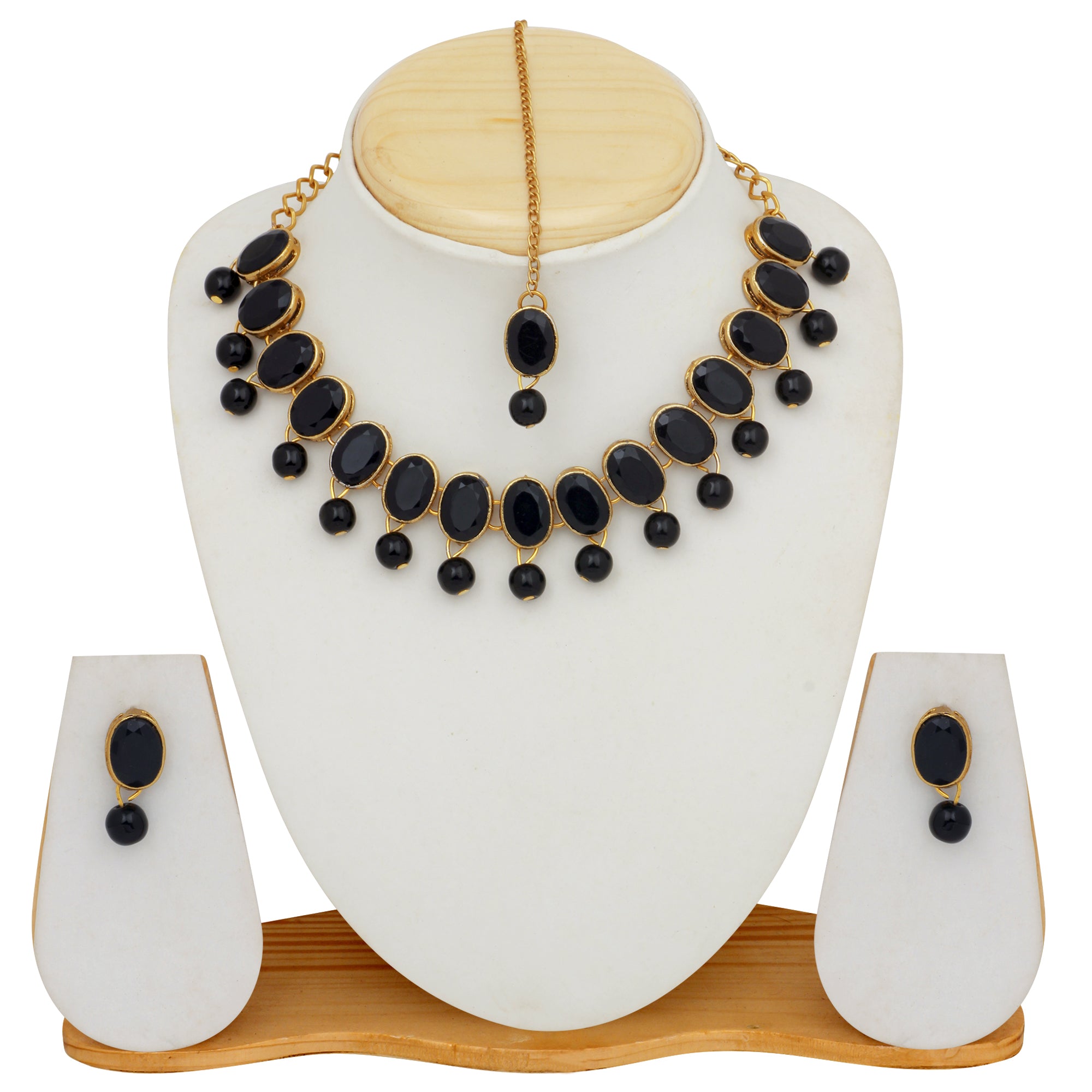 Necklace set with Maang Tika
