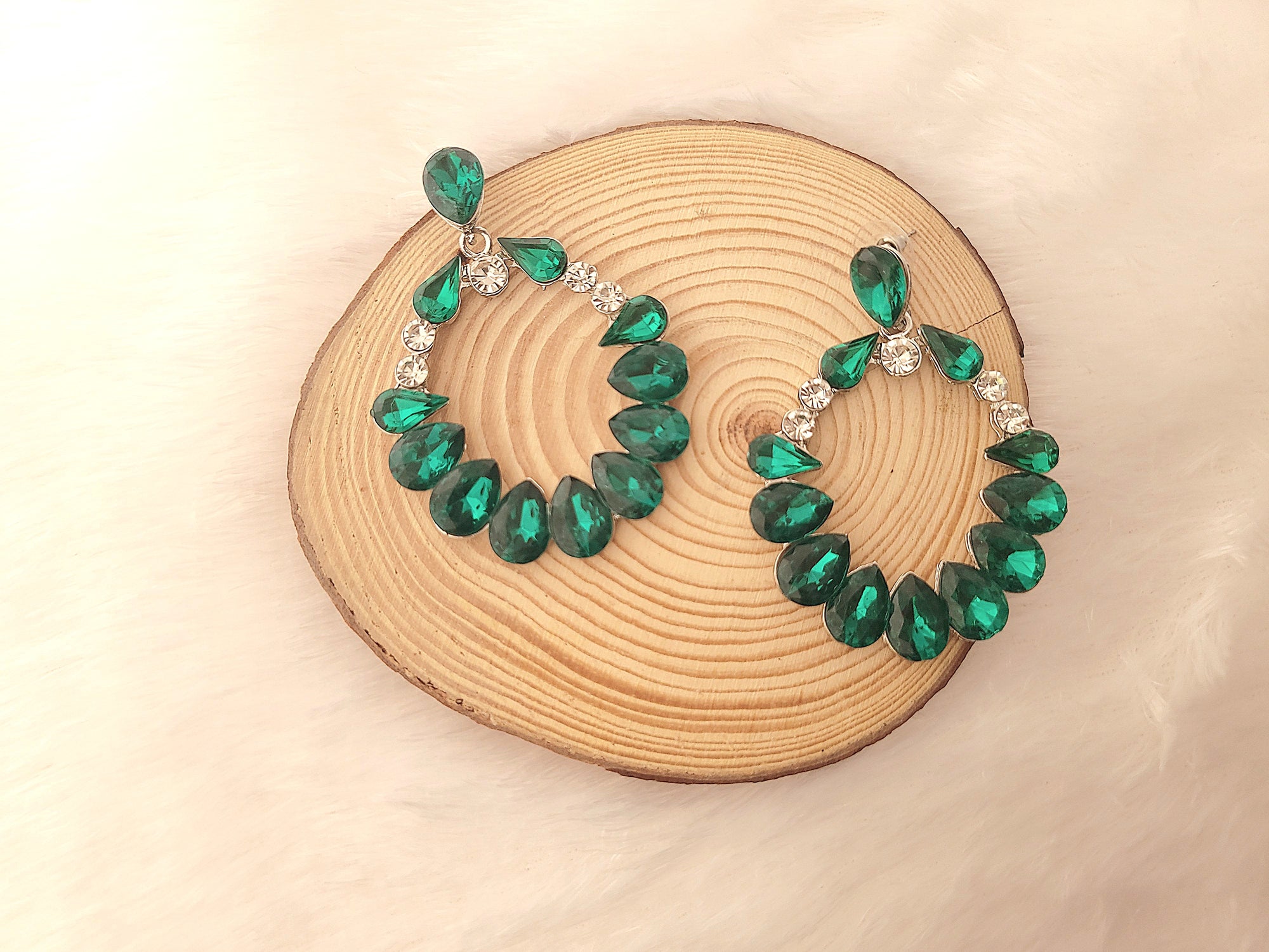 Luxurious Party Wear Dangler Earrings