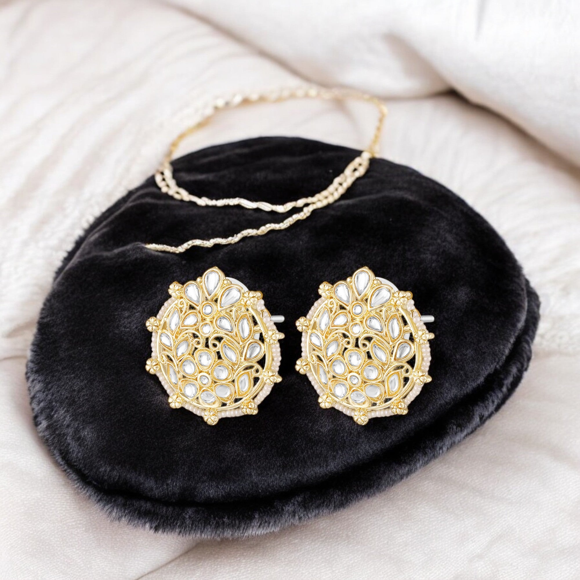 Floral Kundan & Beads Ethnic Stud Earrings