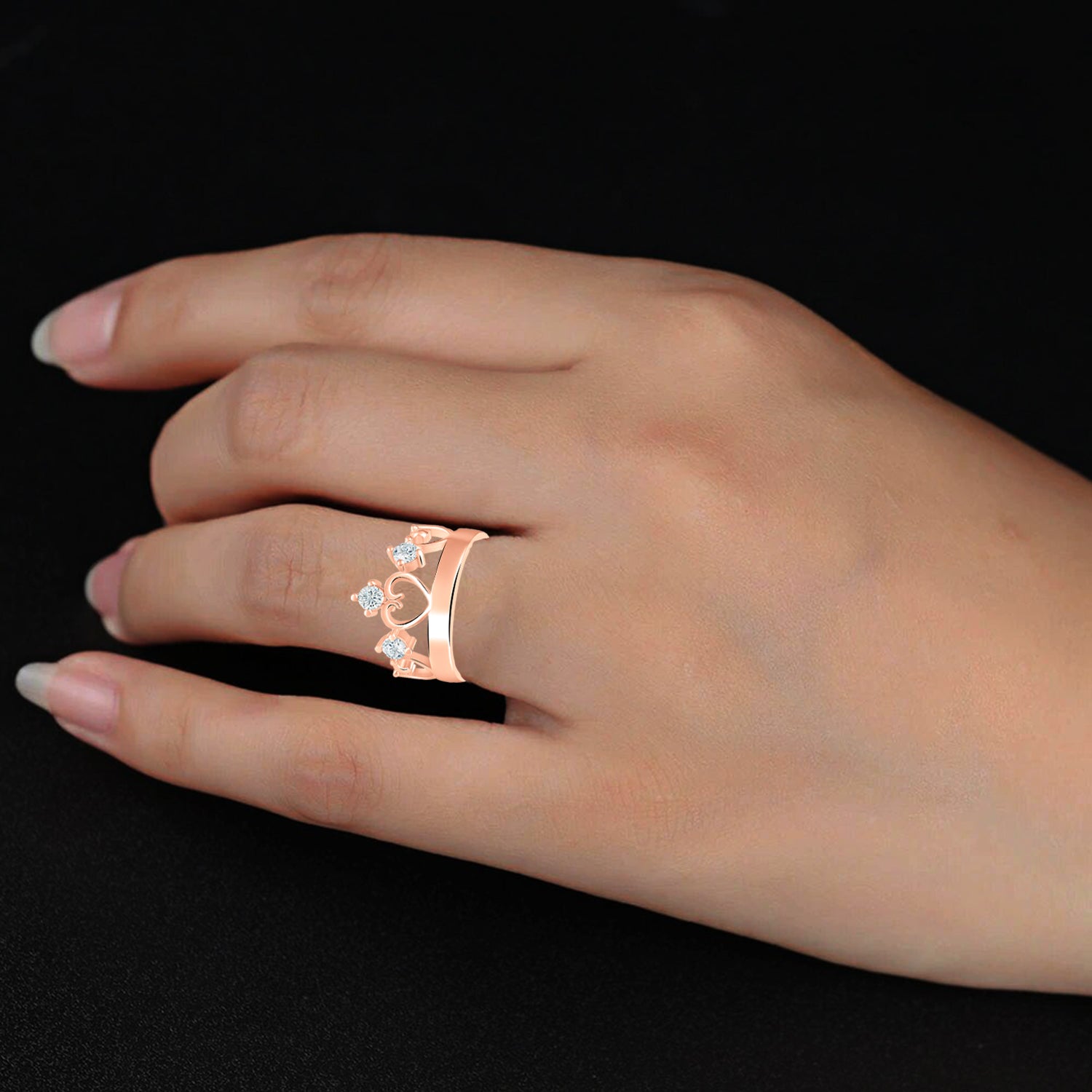 Exquisite Love Crown Finger Ring