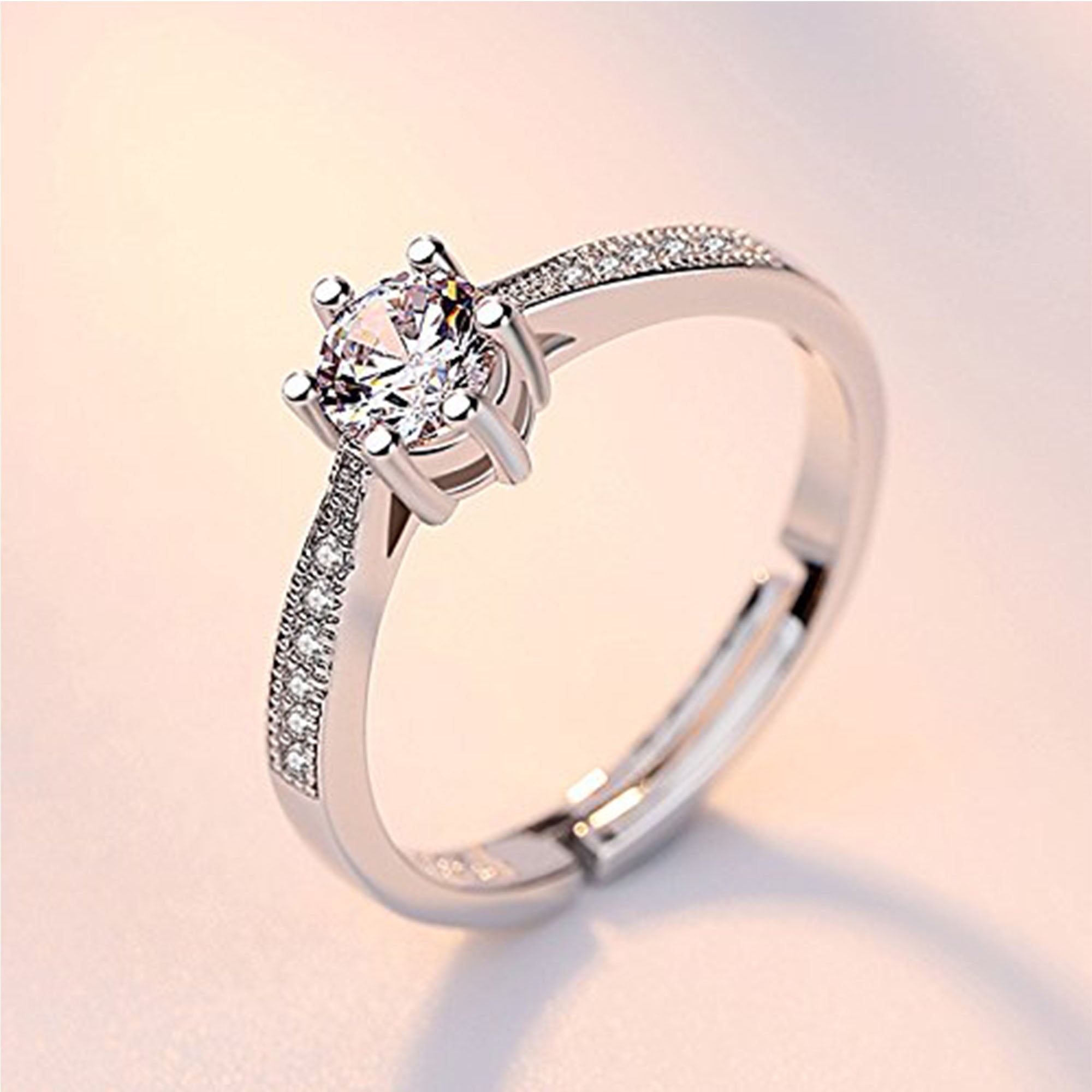 Delicate and Trendy Adjustable Finger Ring
