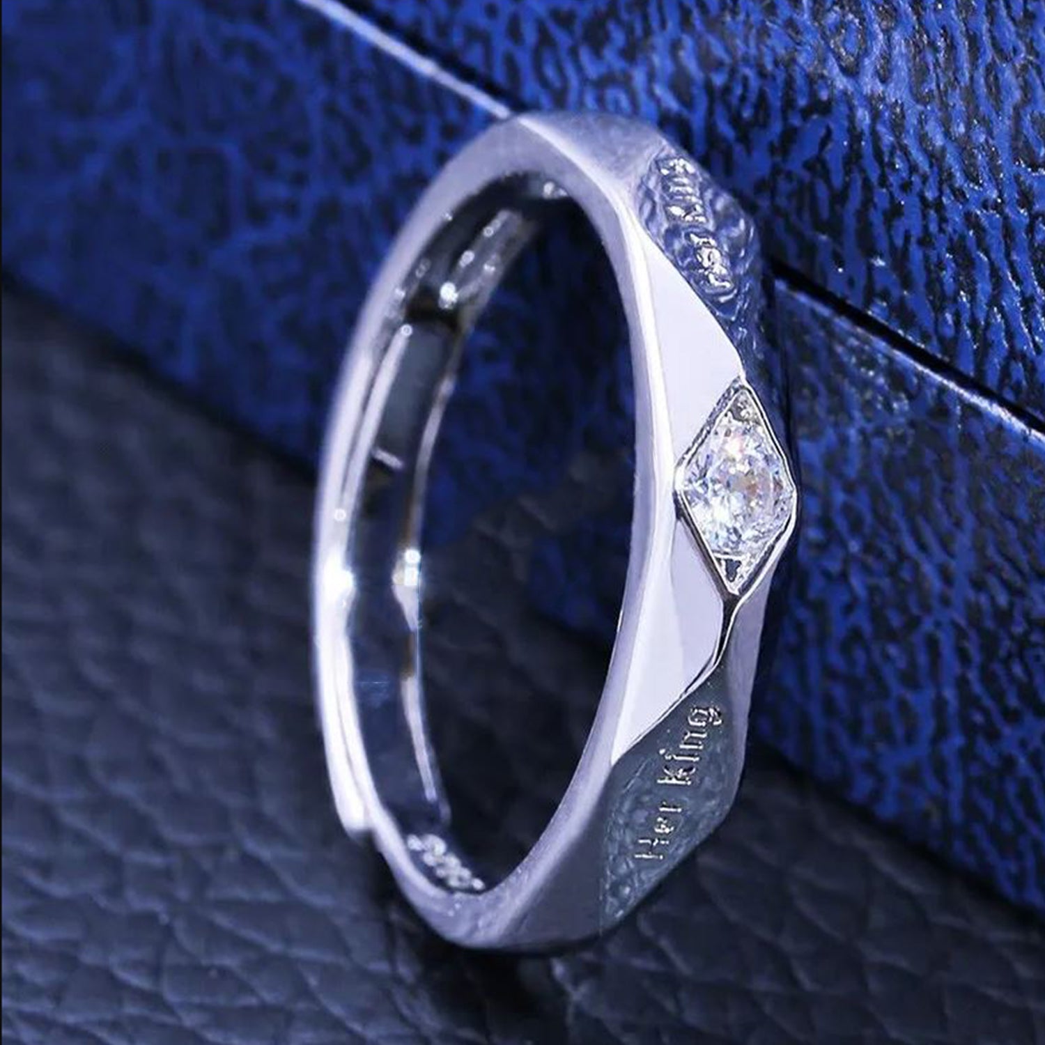 Her King Adjustable Finger Ring