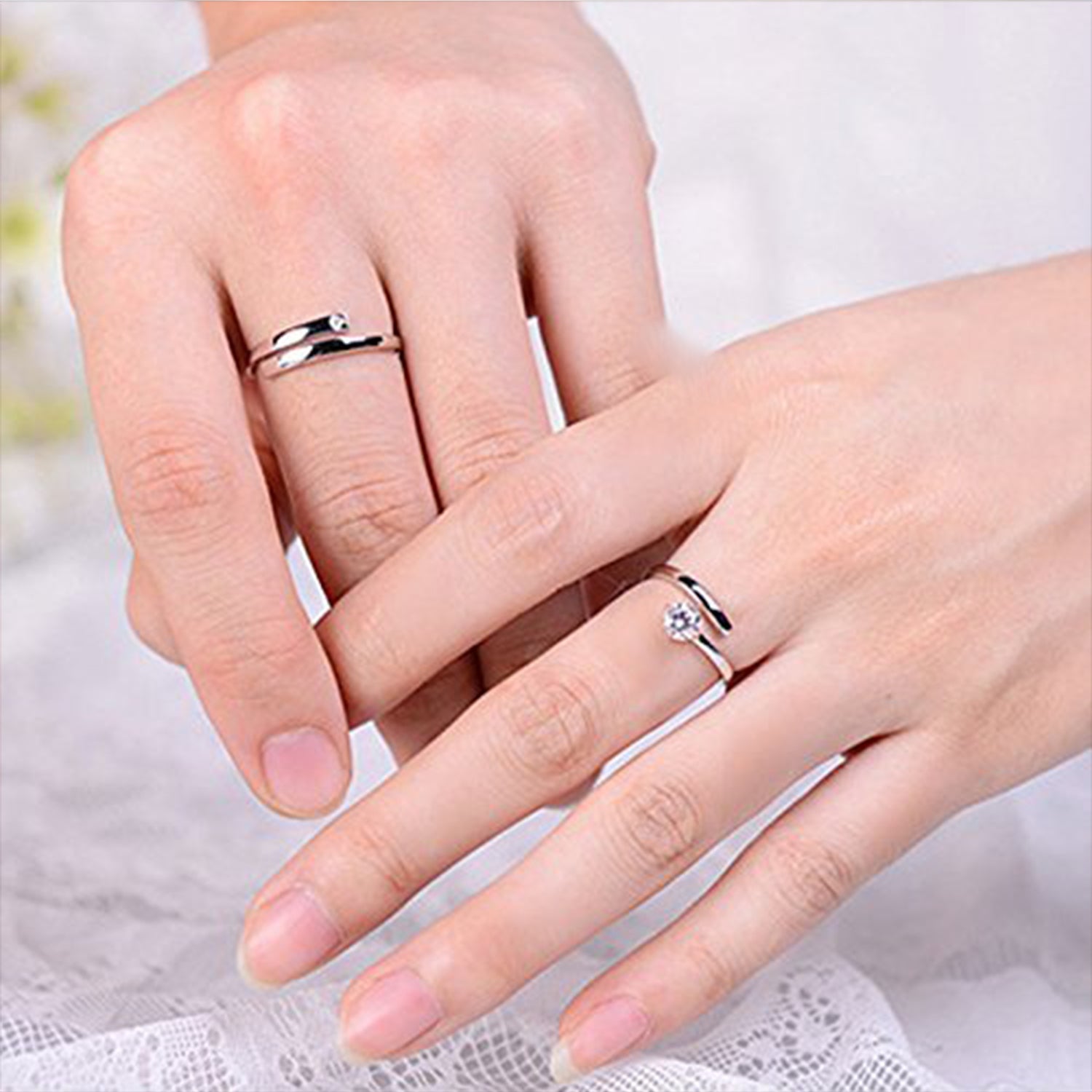 Solitare Couple Ring Set With Cubic Zirconia and Crystal