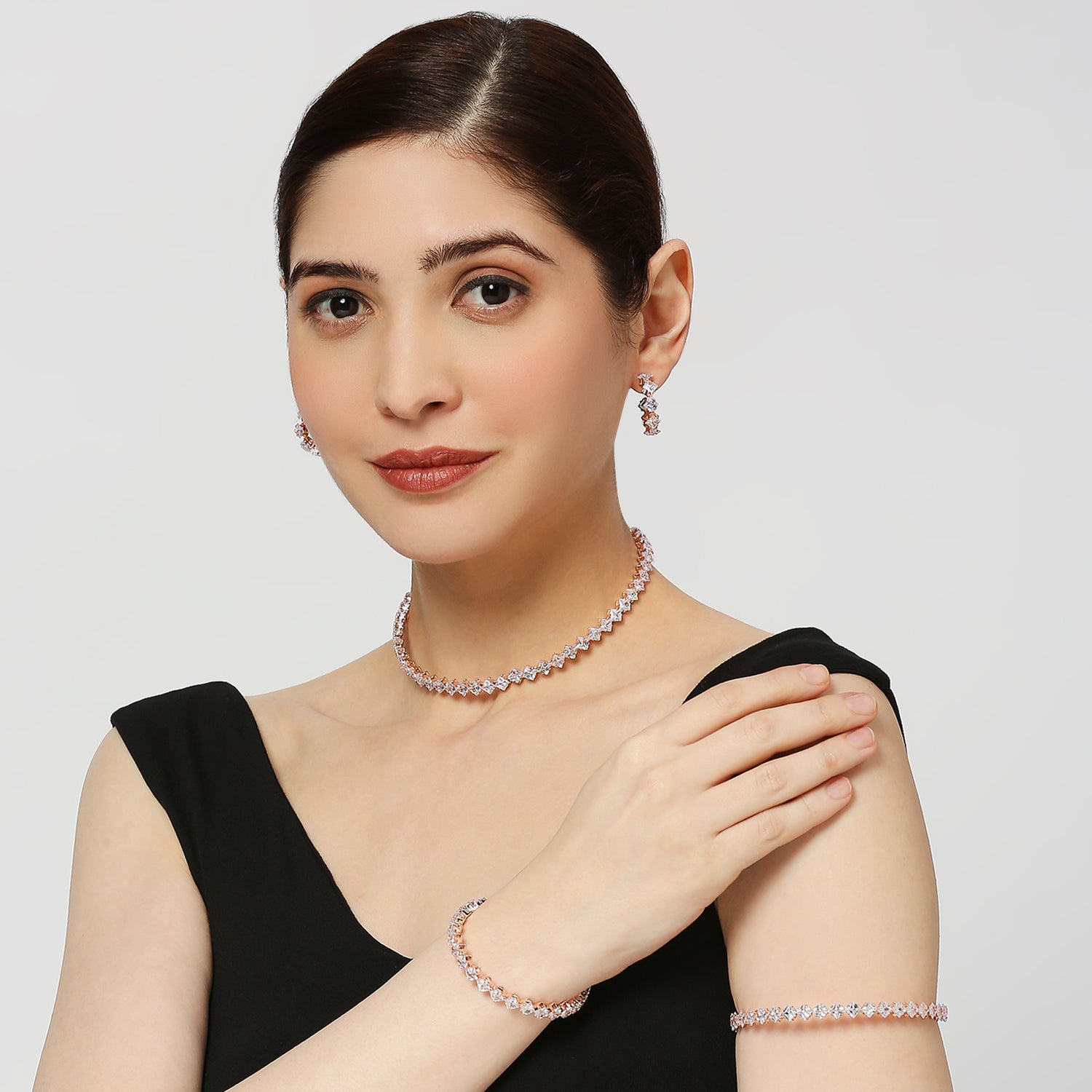 Classic Cubic Zirconia Princess Cut Adjustable Choker Necklace Jewellery Set