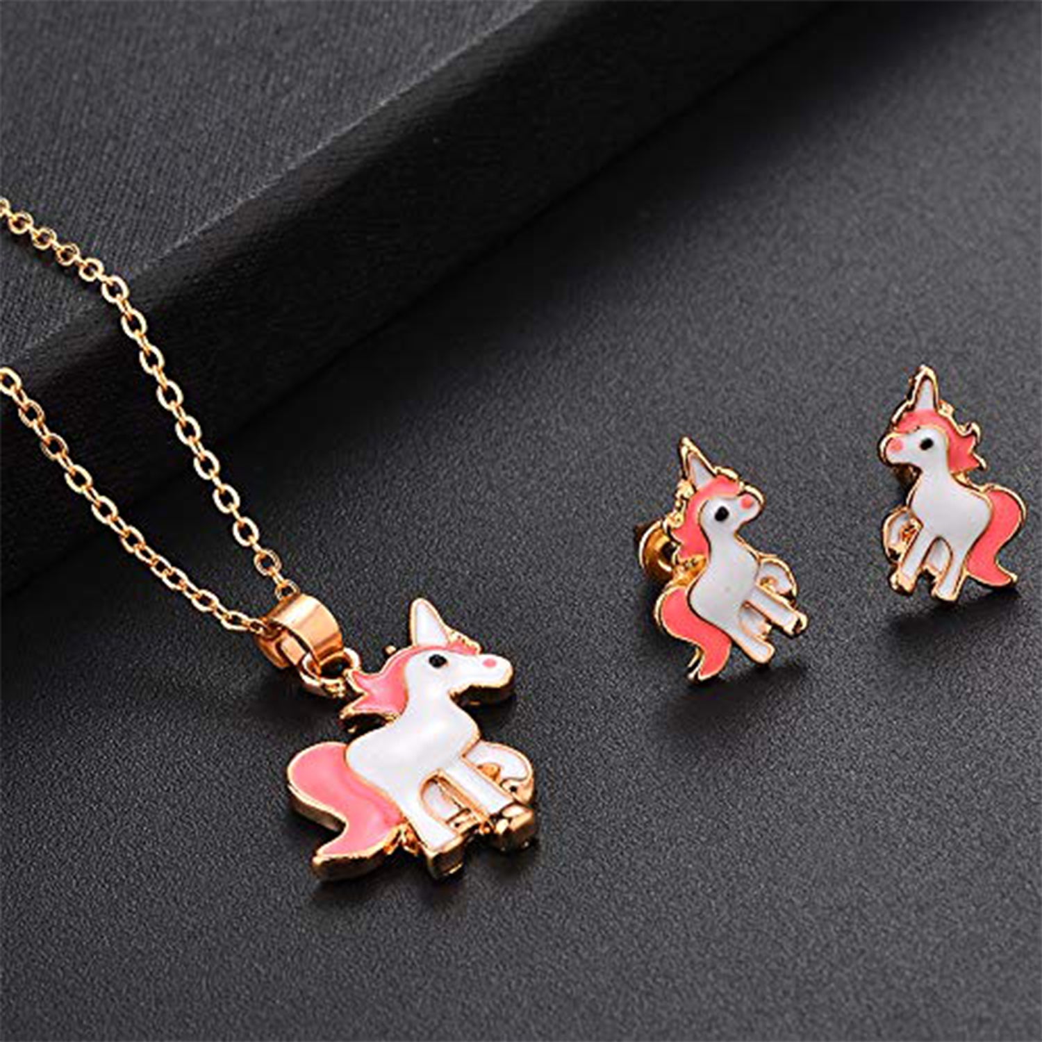 Meena Enamelled Cute Unicorn Shaped Pendant Set