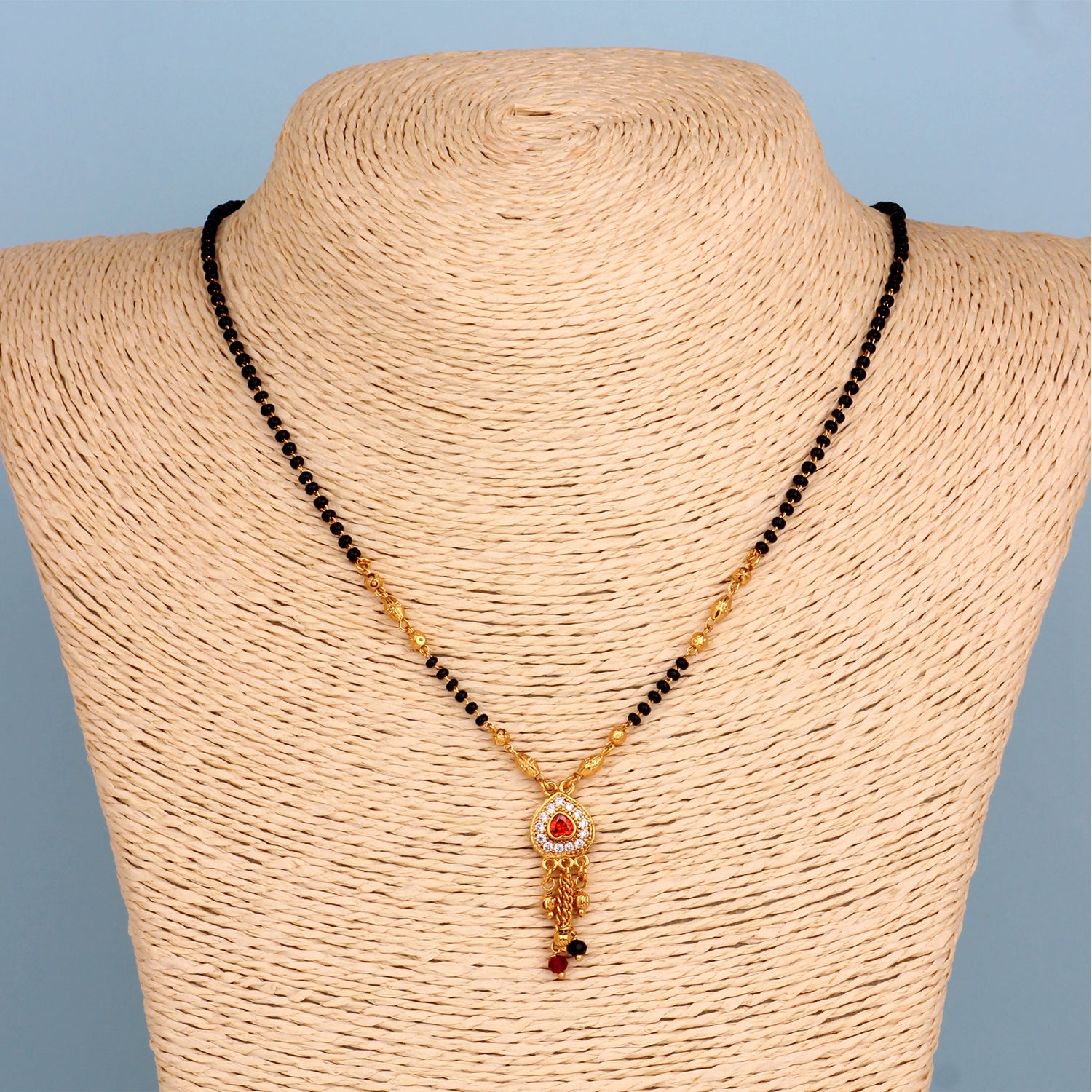 Adorable Black Beaded Chain Traditional Mangalsutra / Tanmaniya