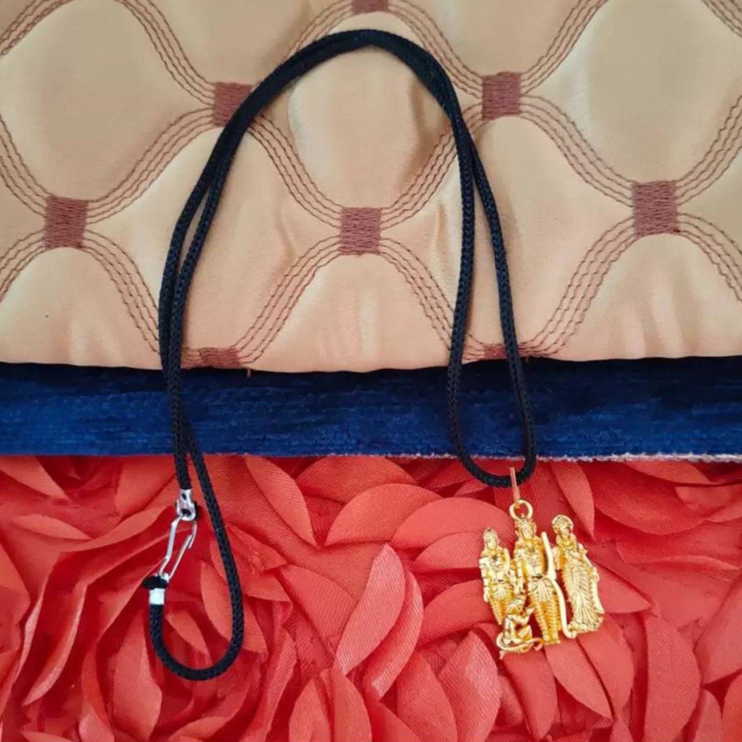 Lord Ram Laxman Sita Hanuman, Ram Rarbar Pendant