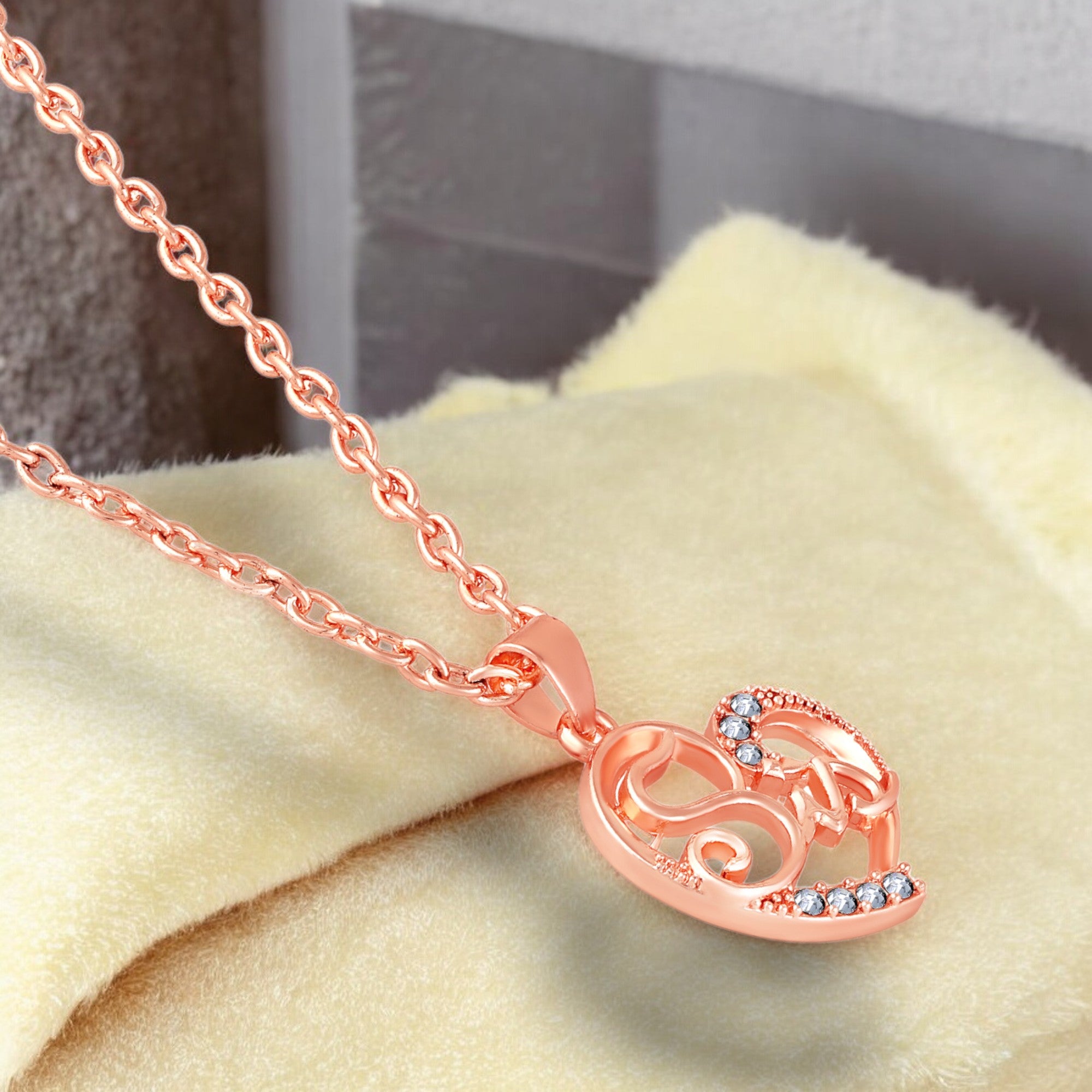 Love You Sis Heart Pendant