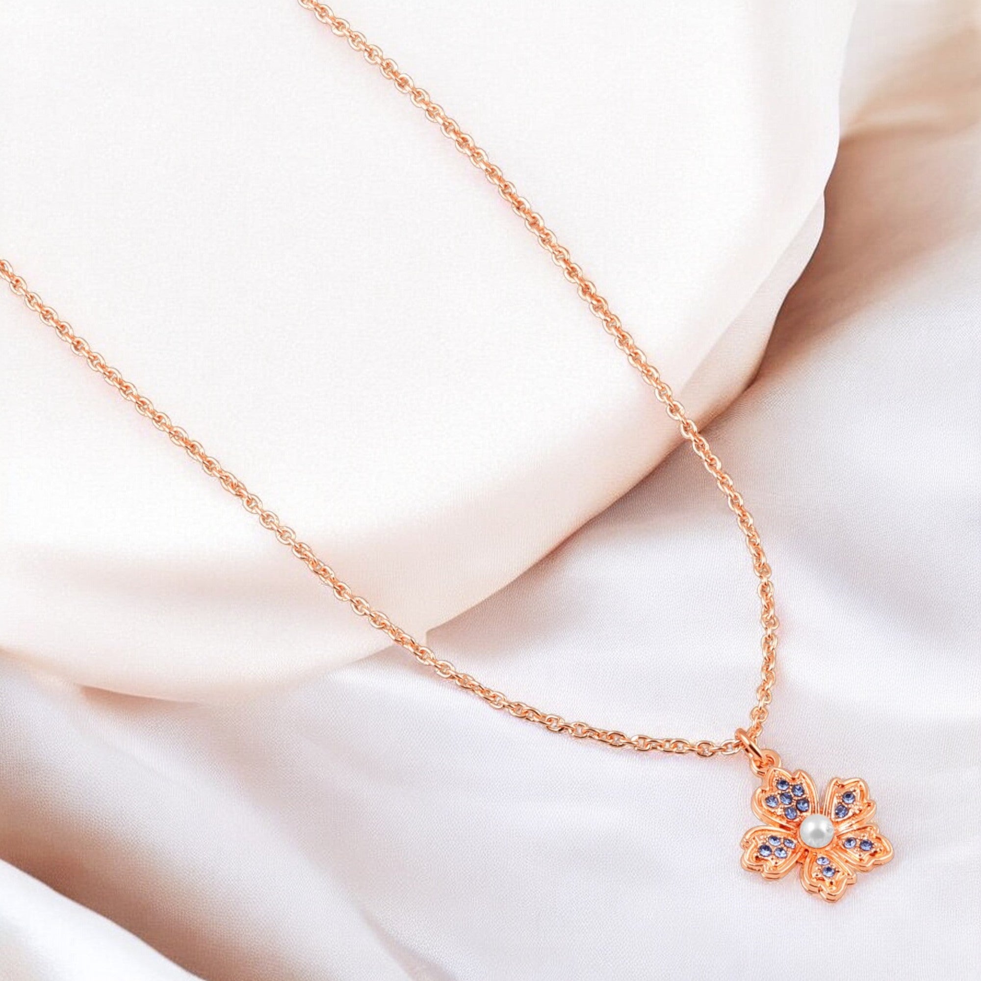 Small and Delicate Flower Pendant with Chain