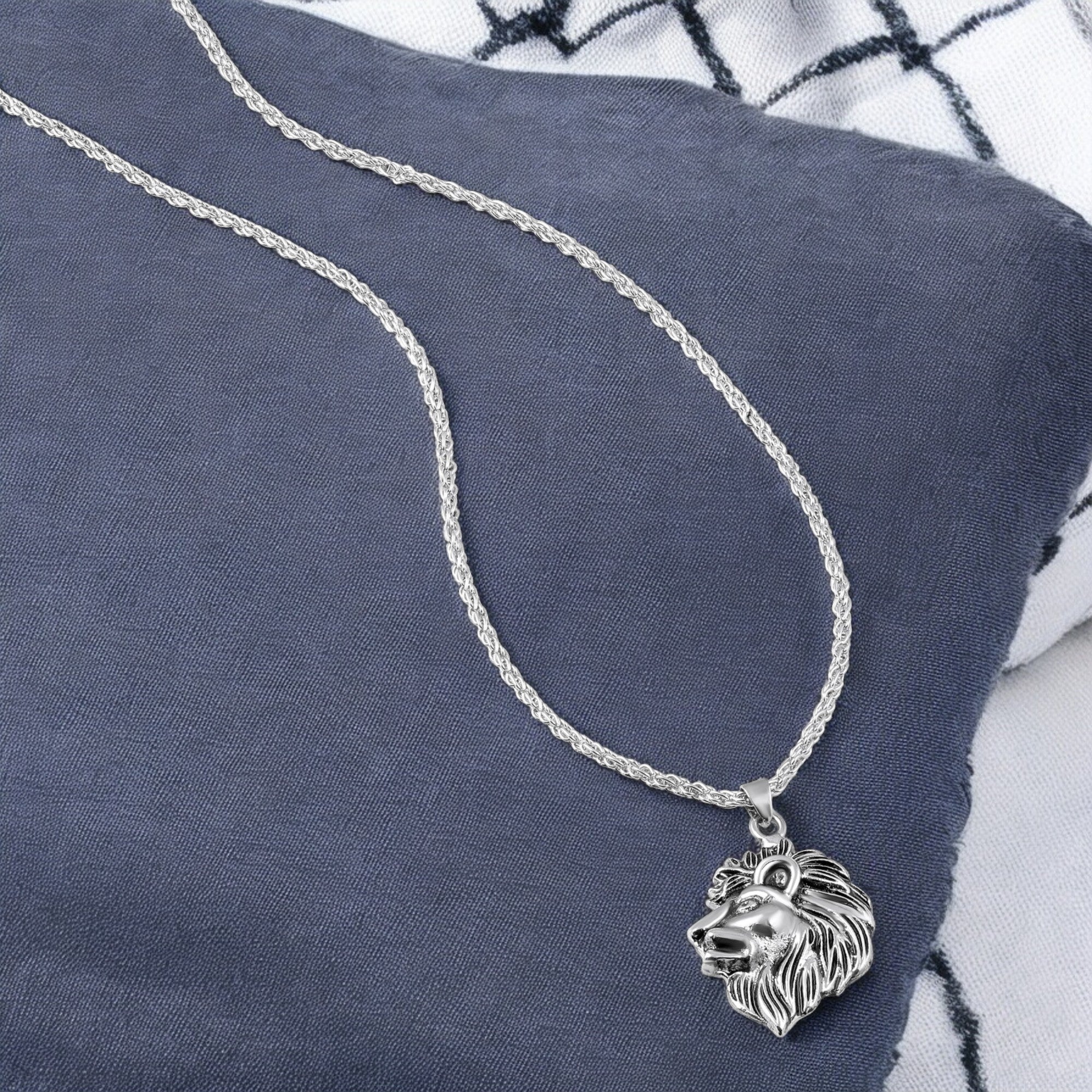 Lion-Head-Shaped Pendant with Chain