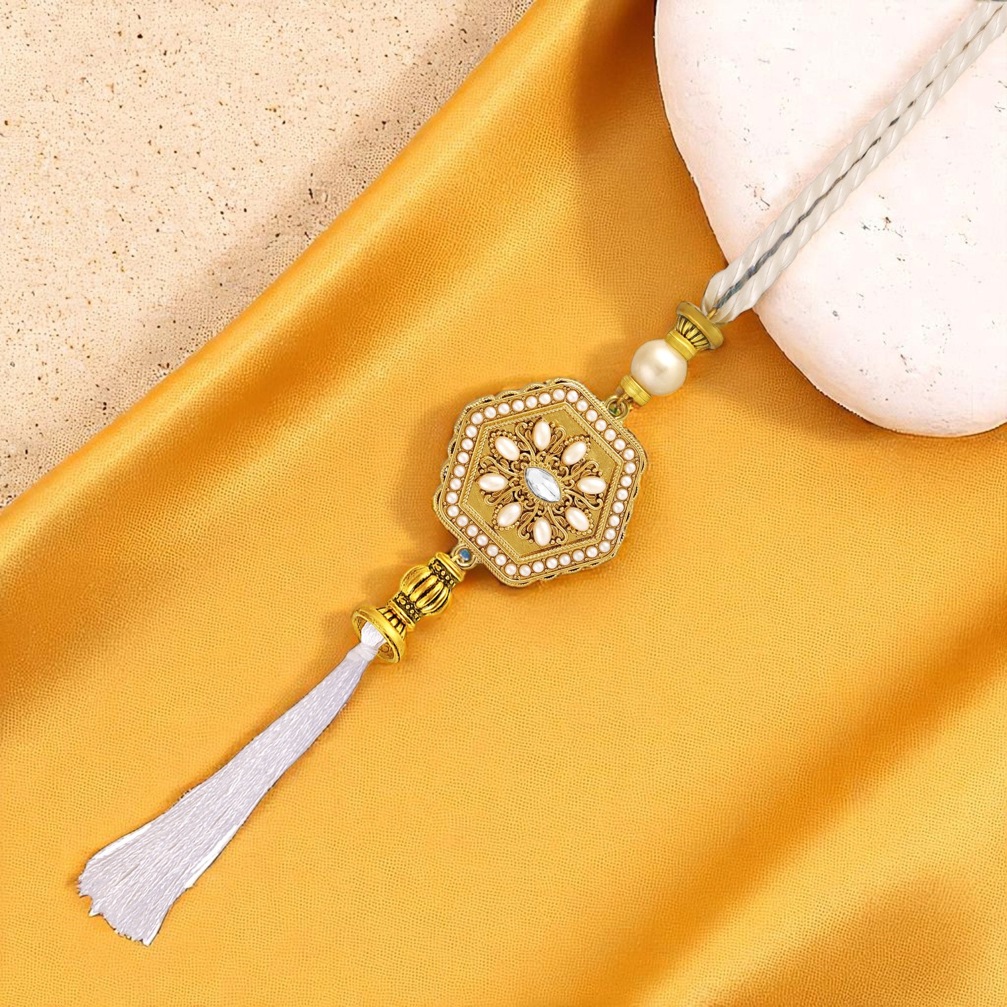 Royal White & Gold Lumba Rakhi