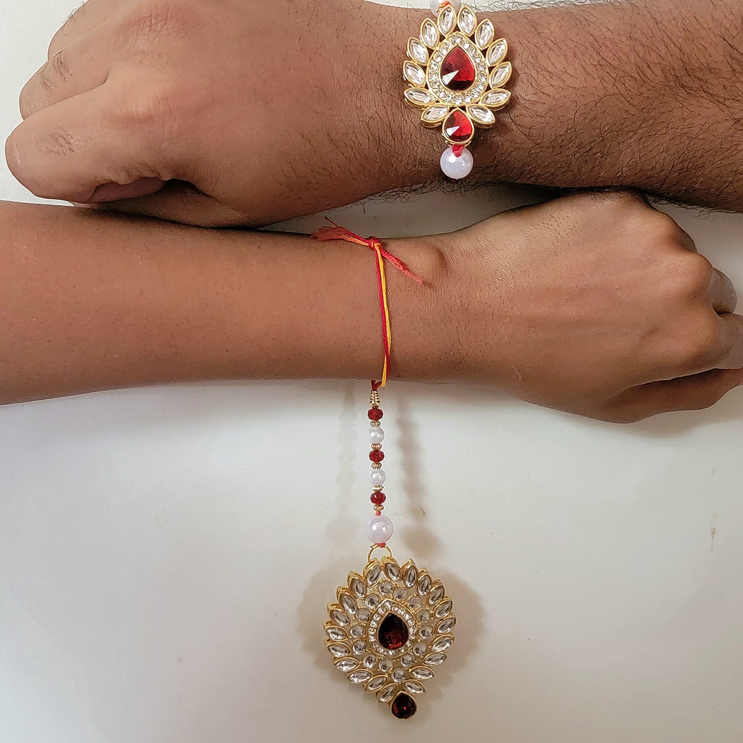 Leaf Shape Red and White Bhaiya Bhabhi Couple Rakhi