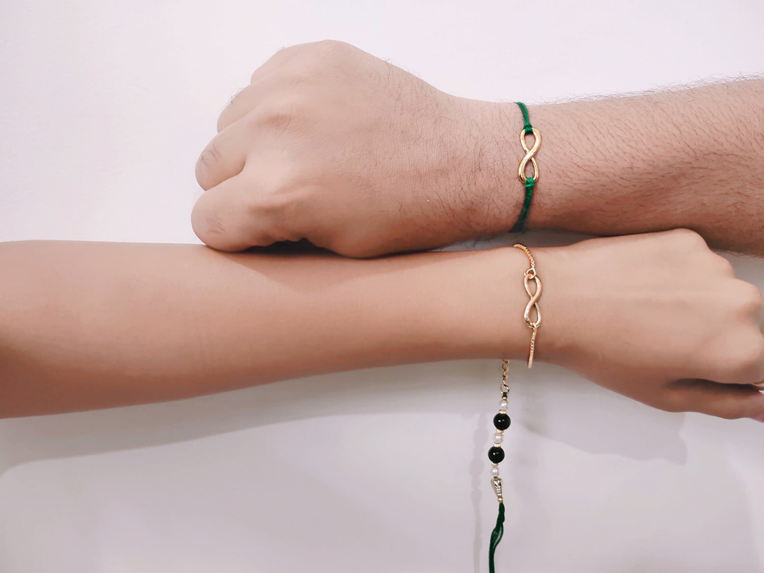 Infinite Shape Couple Rakhi Combo for Bhaiya and Bhabhi