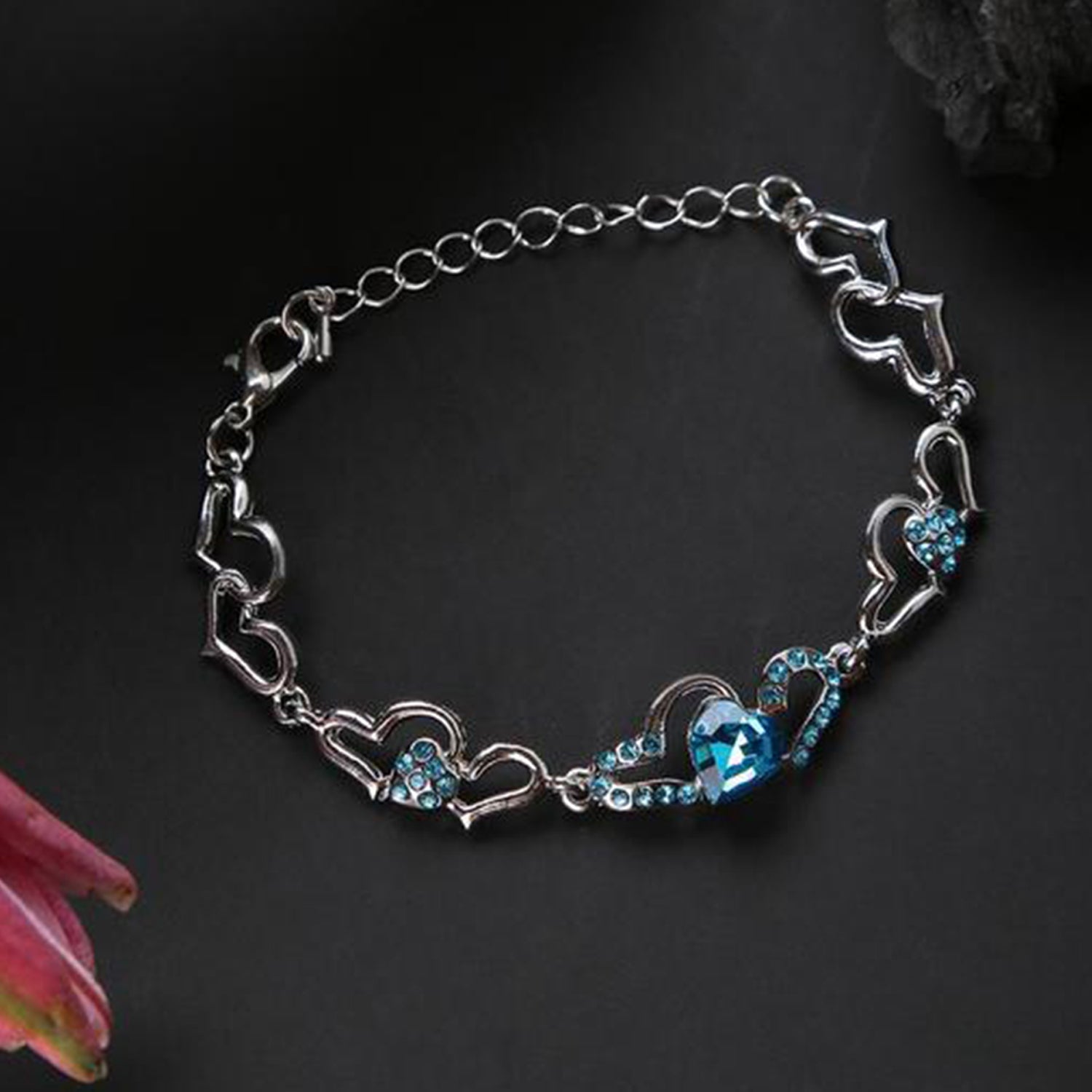 Lovely Heart Link Crystals Bracelet