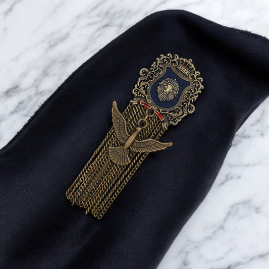 Lion Bird Shaped Hanging Chain Brooch Pin