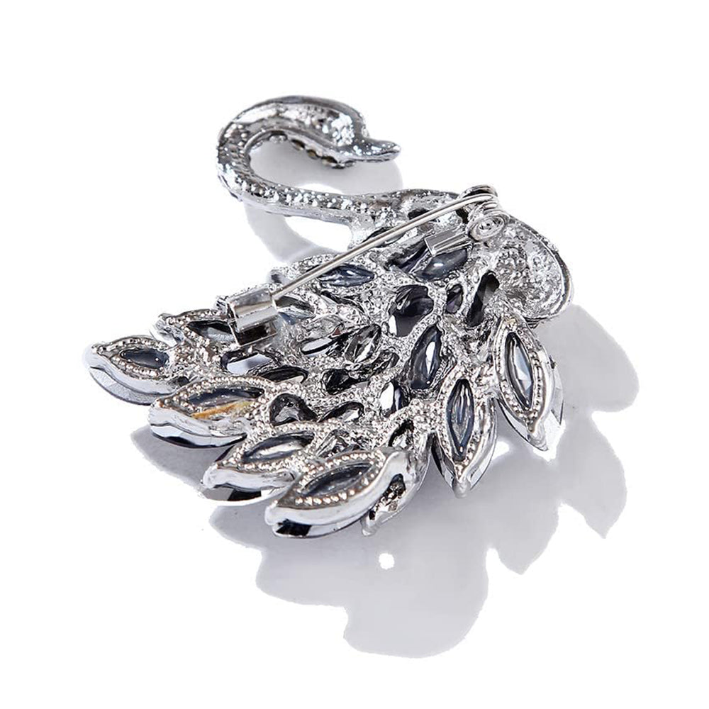 Sparkling Crystals Swan Brooch / Lapel Pin for Women