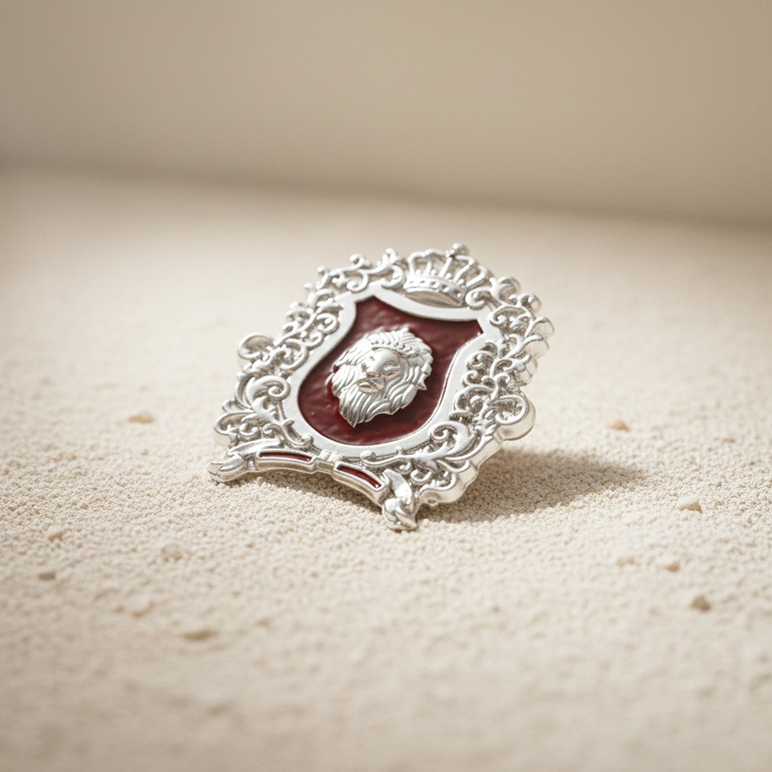 Royal Crest Meenakari Enamel Lion-Theme Brooch