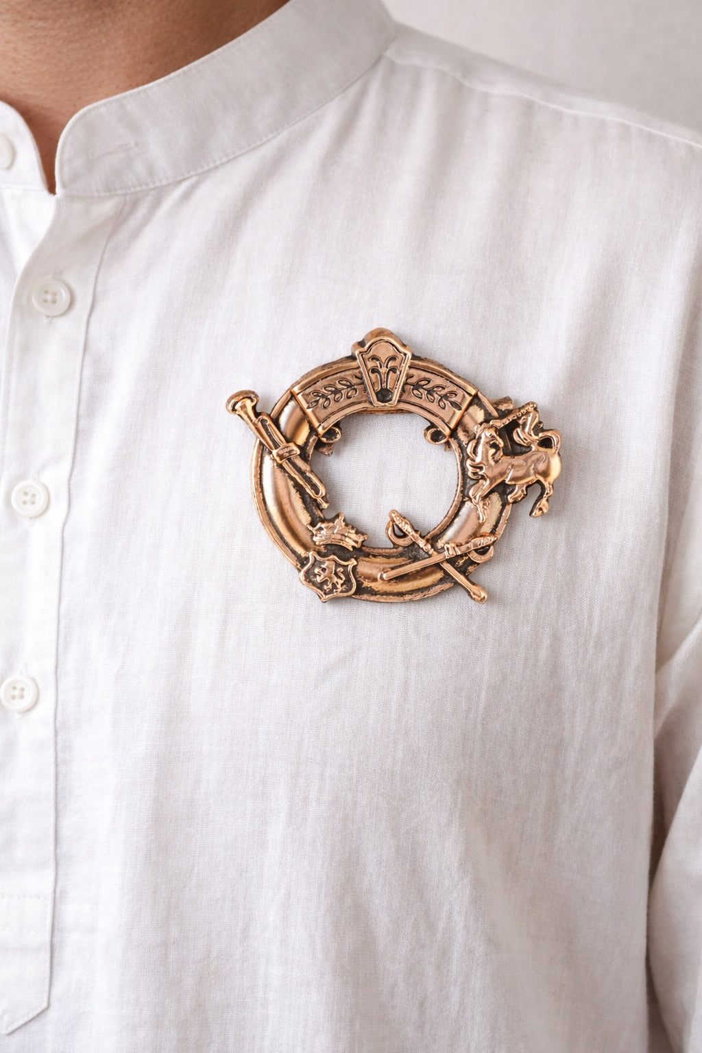 Regal Emblem Ring Brooch for Men
