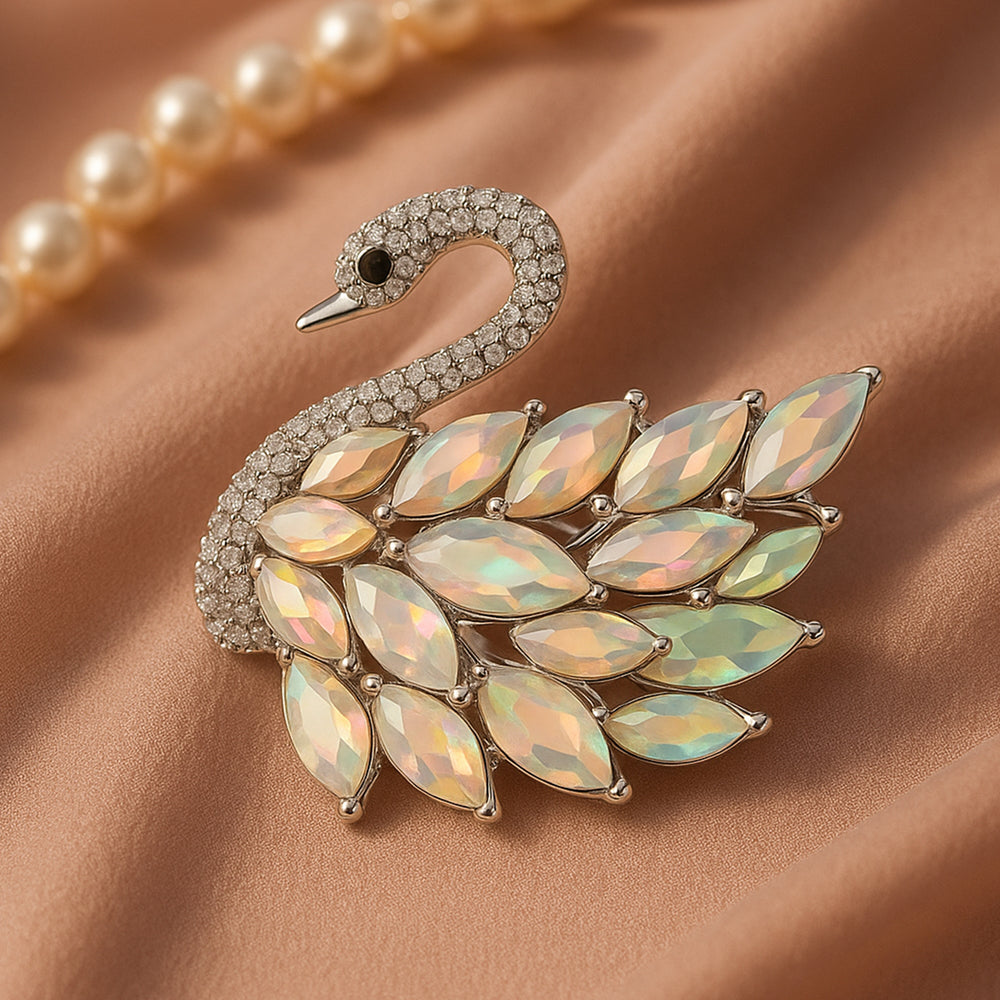 Sparkling Crystals Swan Brooch / Lapel Pin for Women