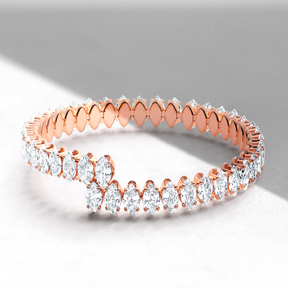 Gleaming Solitaire Cubic Zirconia Adjustable Bracelet