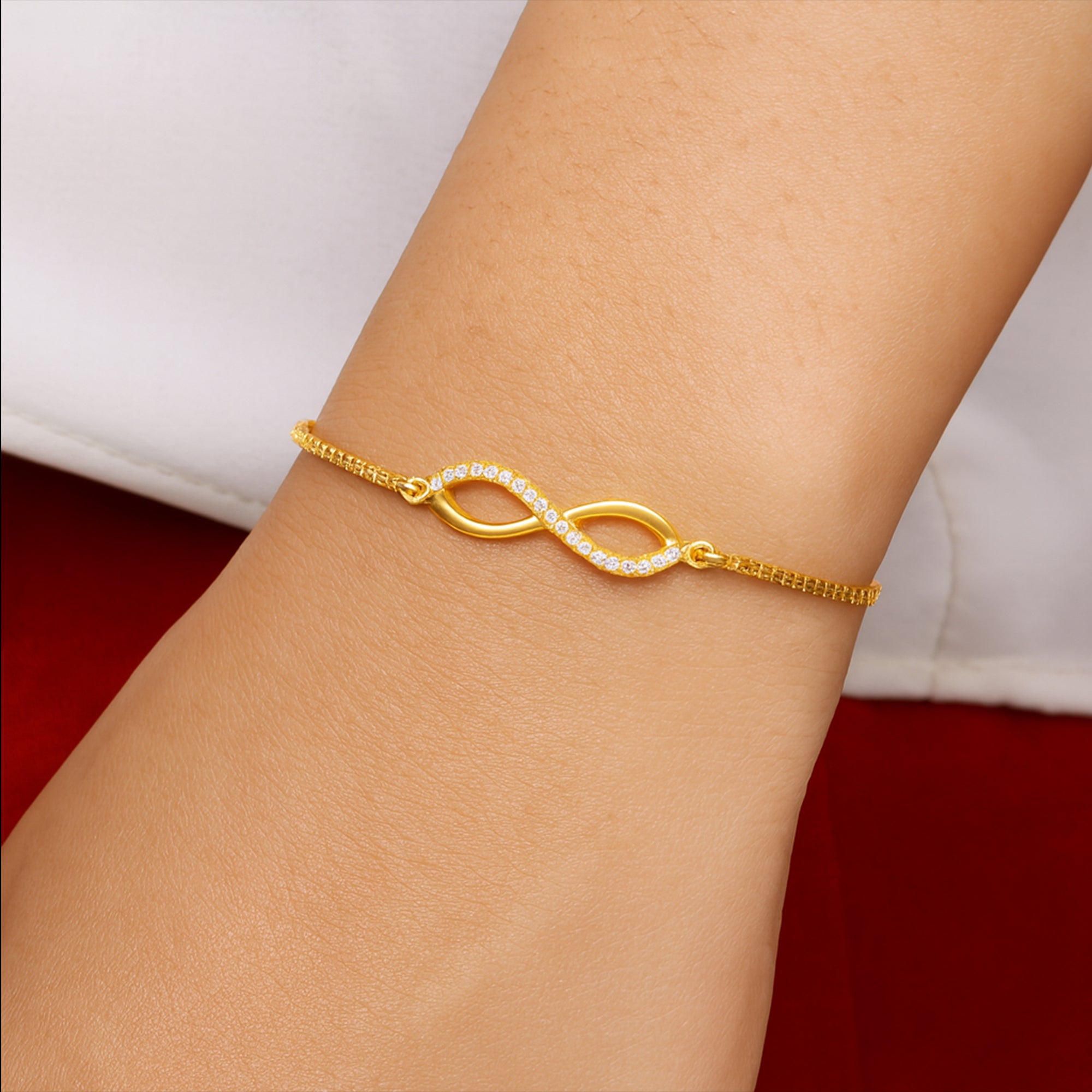 Timeless Love Elegant Infinity Bracelet