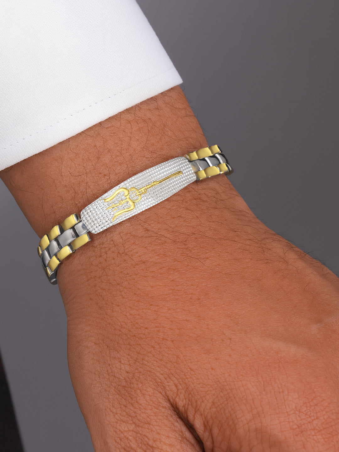 Premium Dual Tone Trishul Textured Chain Link Bracelet