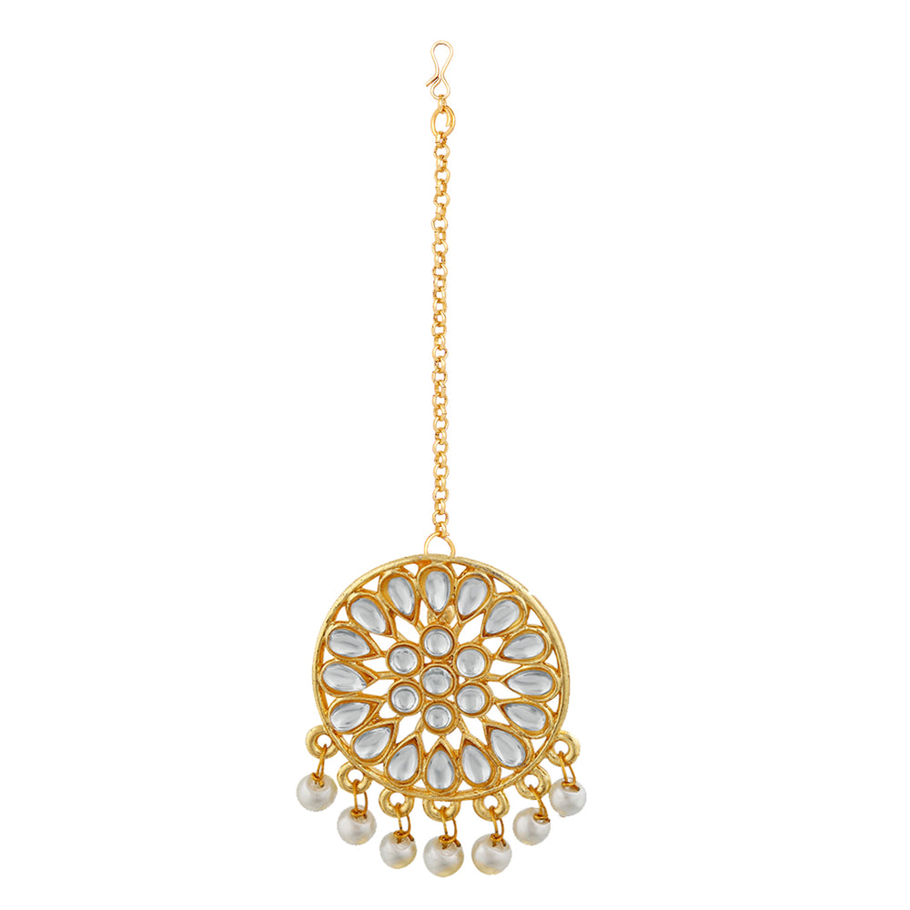 Traditional Gold Plated White Kundan Round shape Chokar Set