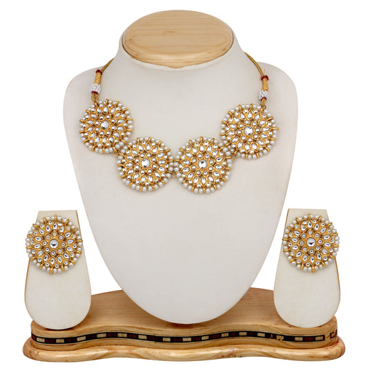 Ethnic Gold Plated White Kundan Round shape Chokar Necklace Set