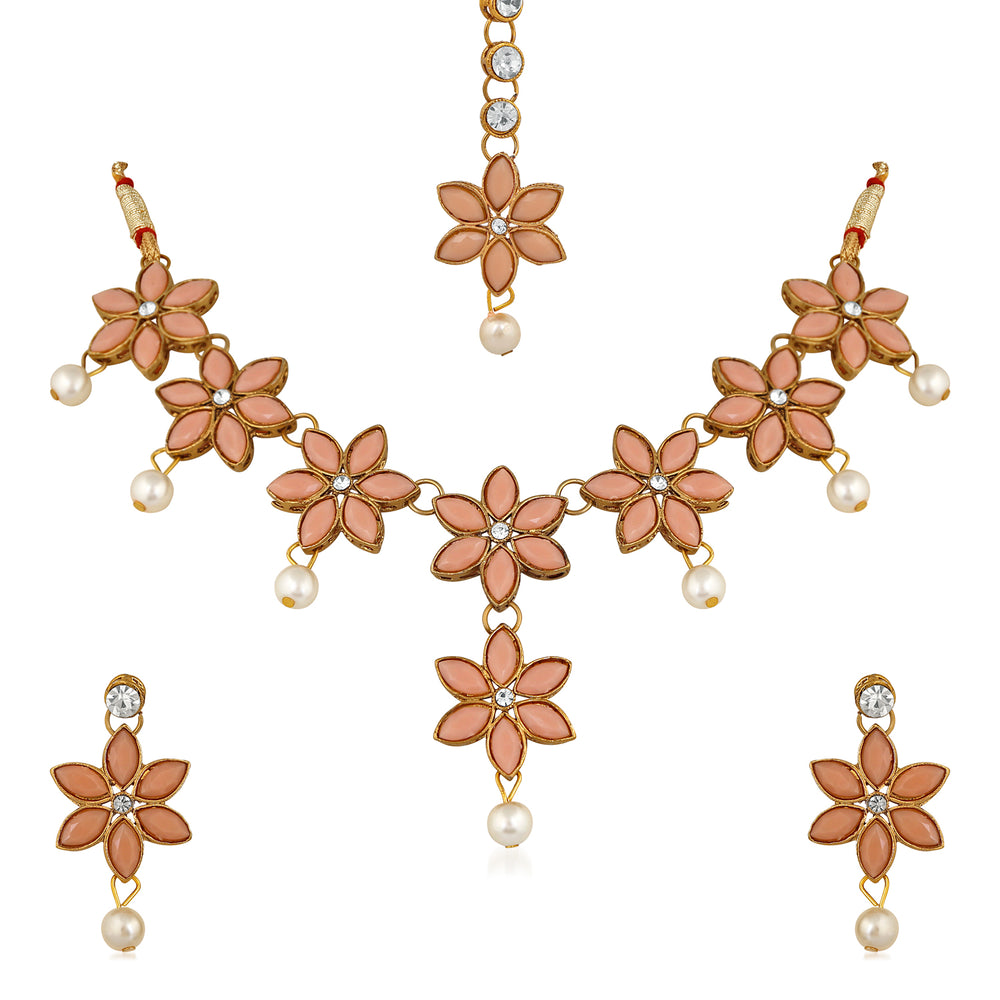 Floral Design Necklace Set with Kundan and Artifical Pear
