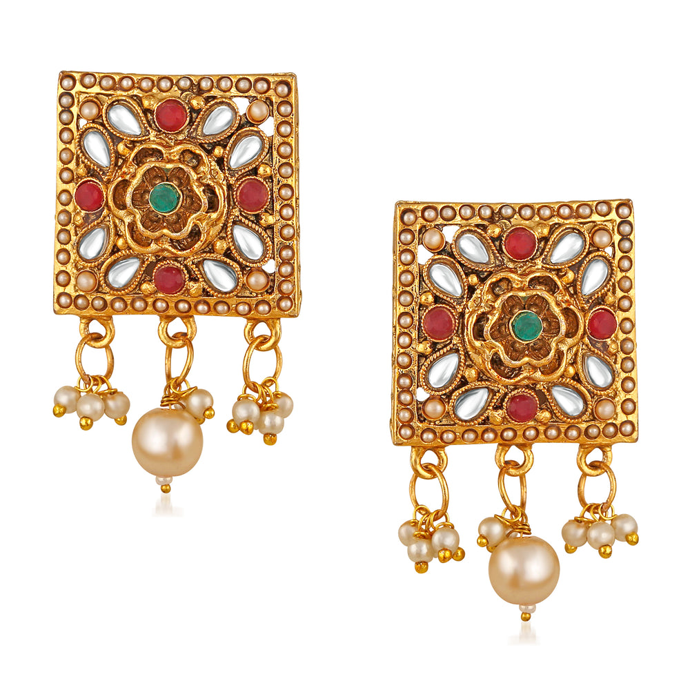 Traditional Choker Necklace Jewellery Set with Kundan and Artificial Pearl