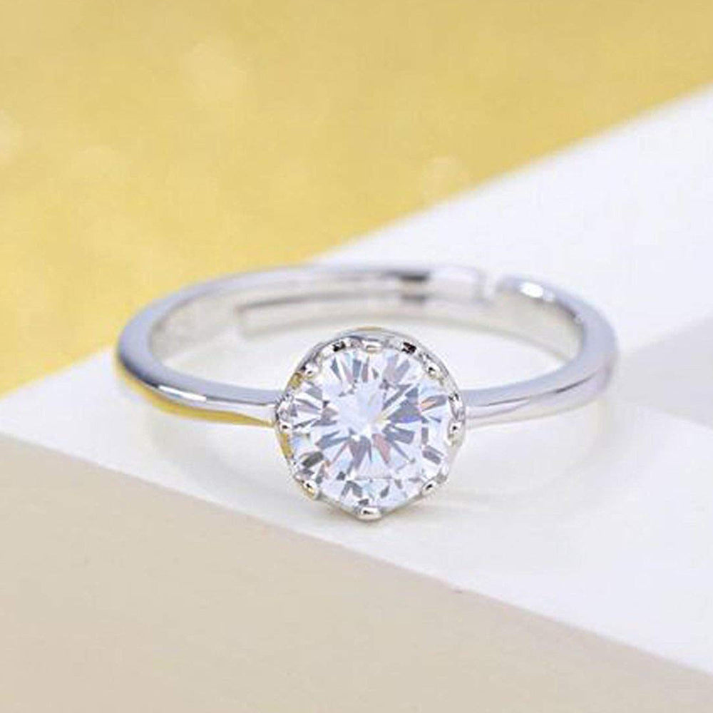 Delicate and Trendy Adjustable Finger Ring