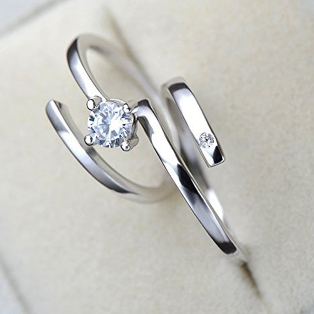 Solitare Couple Ring Set With Cubic Zirconia and Crystal