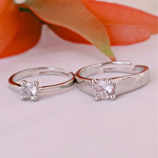 Solitaire Couple Ring Set