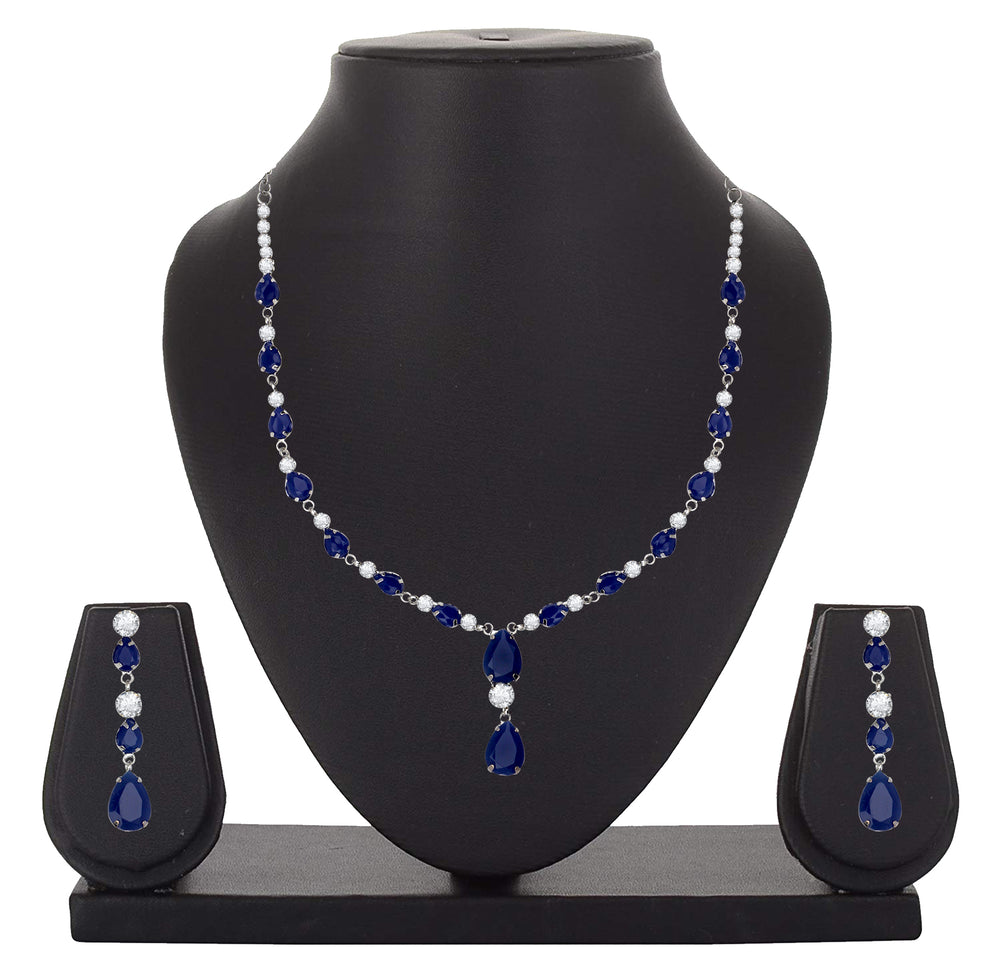Cute & Delicate Necklace Set
