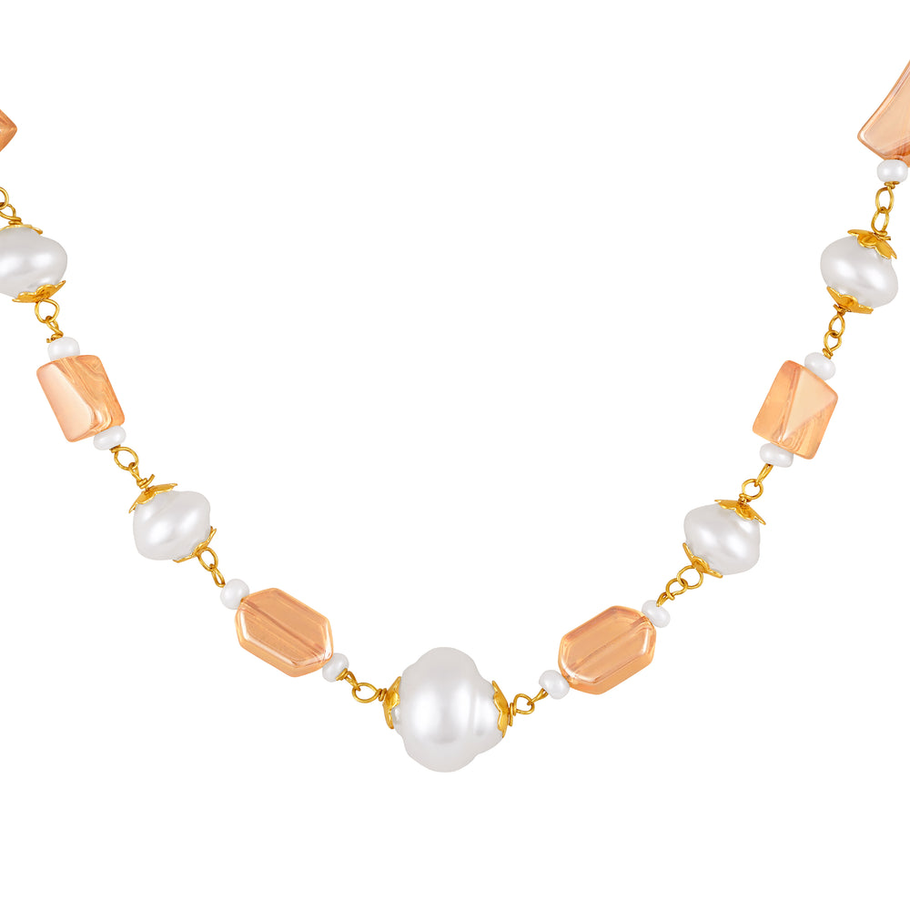 Delicate Necklace Set with Artificial Beads