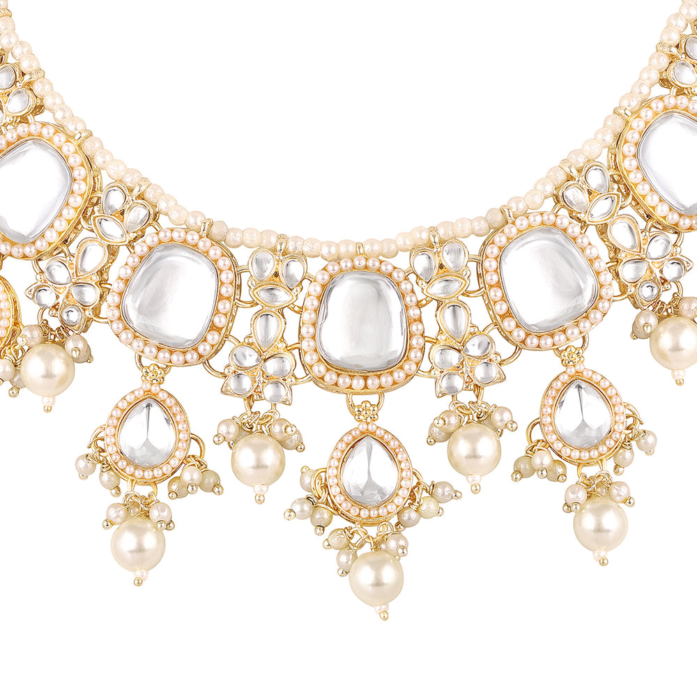 Gold Tone Traditional Choker Jewellery Set
