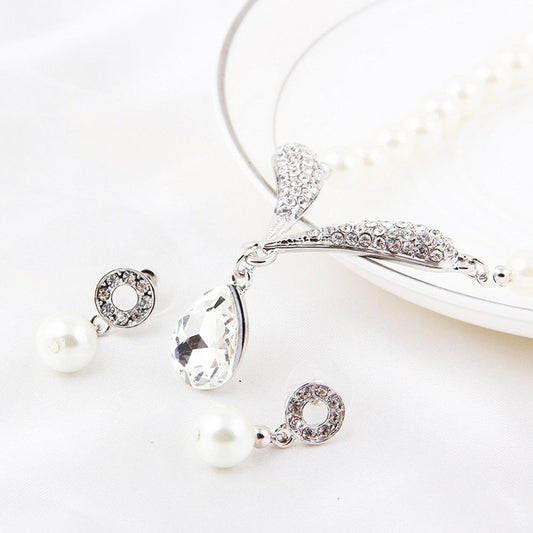 Mesmerising Pearl Necklace set