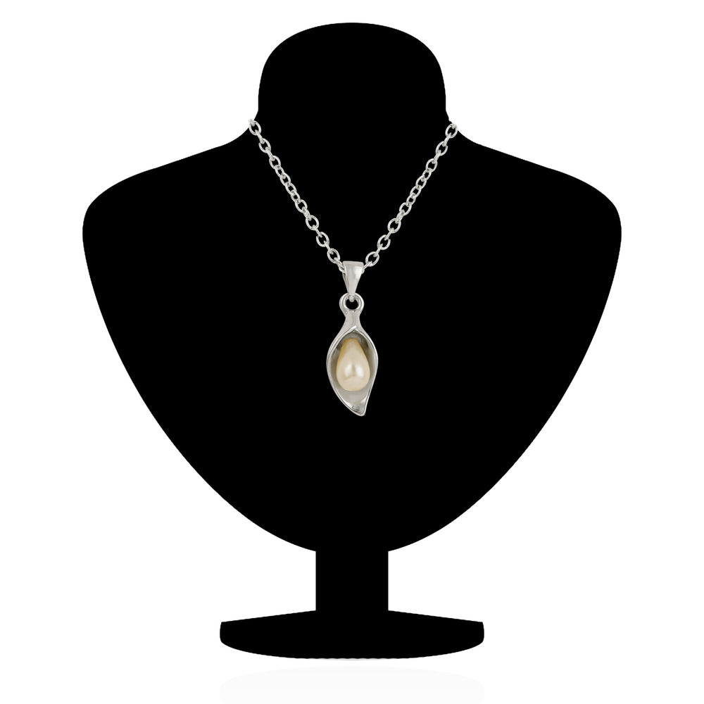 Ethereal Solitaire Pendant