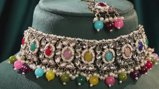 Traditional Kundan Bridal Choker Necklace Jewellery Set
